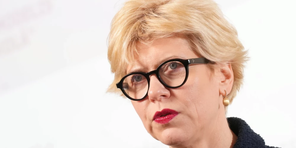 Saeimas Budžeta un finanšu (nodokļu) komisijas vadītāja Anda Čakša.