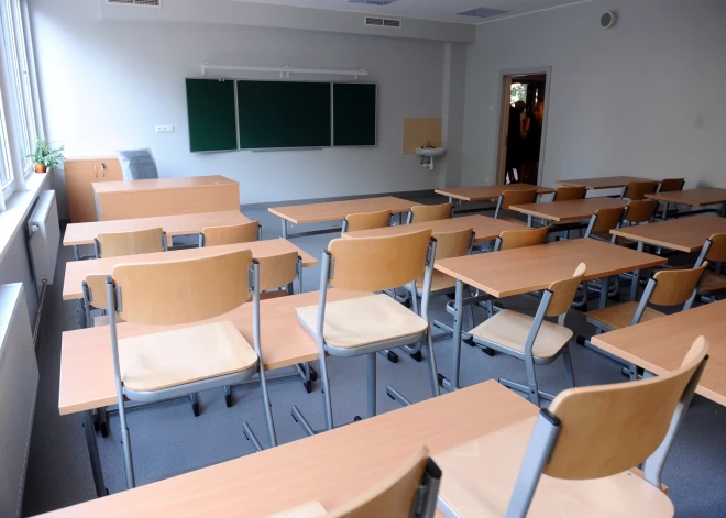 Школьников больше, чем мест: Рига готова расширить прием в 10-е классы