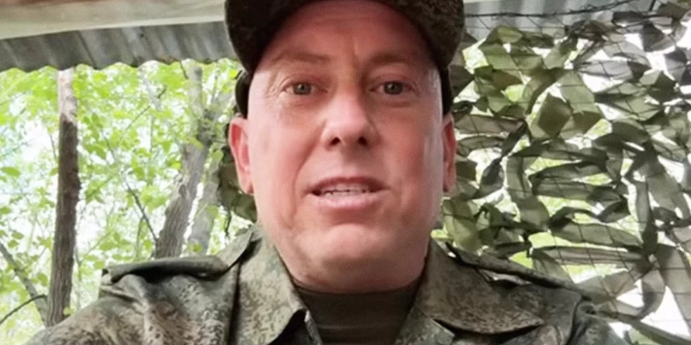 Kad amerikānis Dereks Hafmans pārcēlās uz dzīvi Krievijā, viņam tika solīts, ka uz Ukrainas fronti nebūs jādodas.