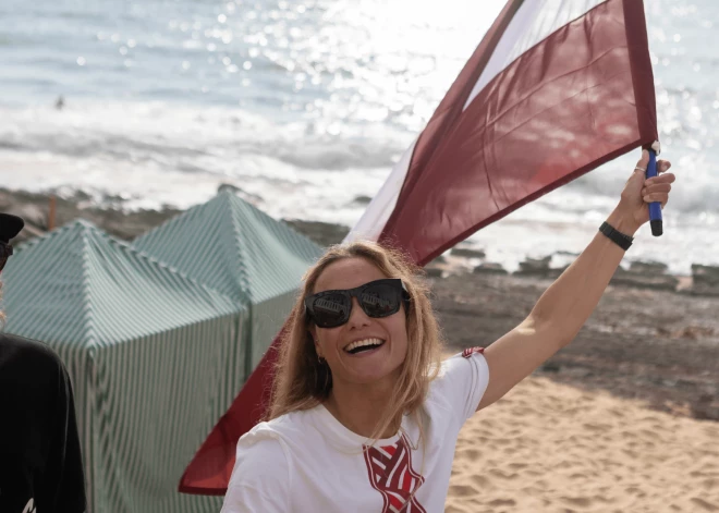 Latvija pirmo reizi tiek pārstāvēta Eiropas čempionātā viļņu sērfošanā