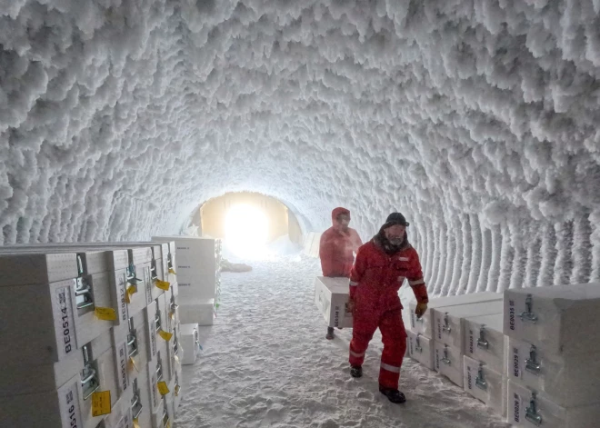 Zinātnieki plāno izkausēt 1,5 miljonus gadu senu ledus gabalu, lai atklātu Zemes klimata noslēpumus