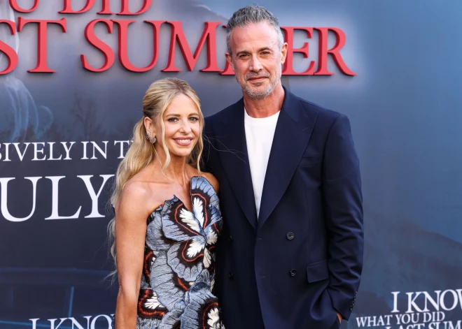 Viņi nebija uzreiz iemīlējušies — Fredijs Prinss atklāj, kā ar Sāru Mišelu Gelāru saglabā mīlestību jau vairāk nekā divas desmitgades