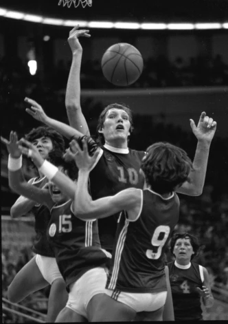 Uļjana Maskavas olimpiskajās spēlēs 1980. gadā. (Foto: Sporta muzejs un Valsts Kinofotofonodokumentu arhīvs, Vladimirs Nikolajevs, Zigurds Mežavilks)