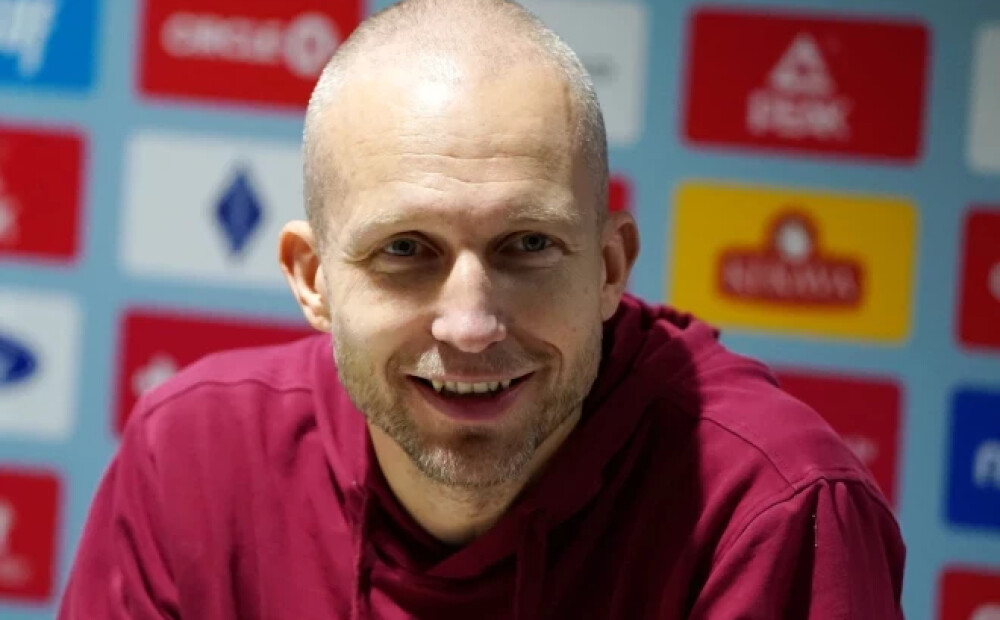 Latvijas basketbola izlases treneris Visockis-Rubenis turpinās strādāt Liepājā