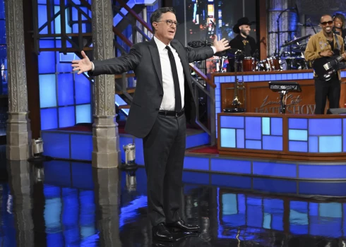“CBS”  paziņo, ka pārtrauks raidīt populāro vakara šovu “The Late Show with Stephen Colbert”.