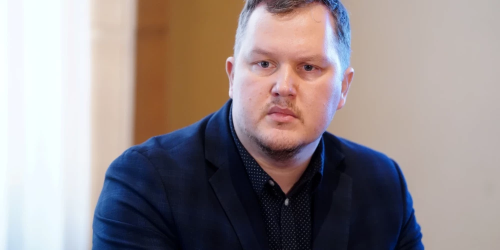 Jānis Ikaunieks nolēmis pamest Rīgas enerģētikas aģentūras direktora amatu.