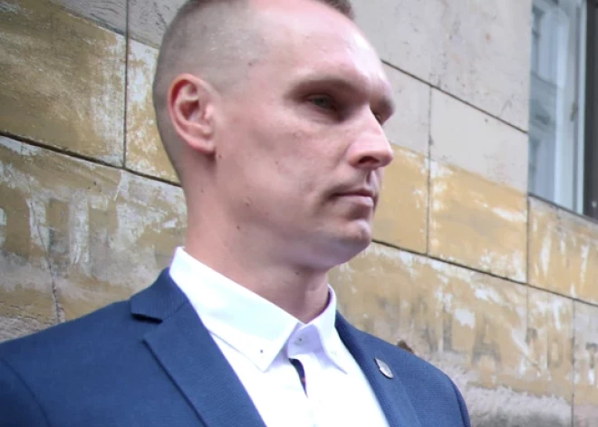Iespējams, par izglītību melojušais Olaines novada vicemērs Andris Vurčs grauj pašvaldības reputāciju, uzskata opozīcija un aicina viņu atlaist
