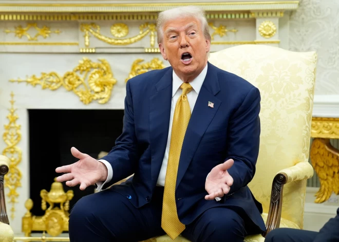 Donalds Tramps pieprasa sporta komandu pārsaukt rasistiskā nosaukumā un piedraud, ja viņi to nedarīs