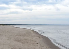 Krasi pazeminājusies ūdens temperatūra Rīgas līča Kurzemes piekrastē