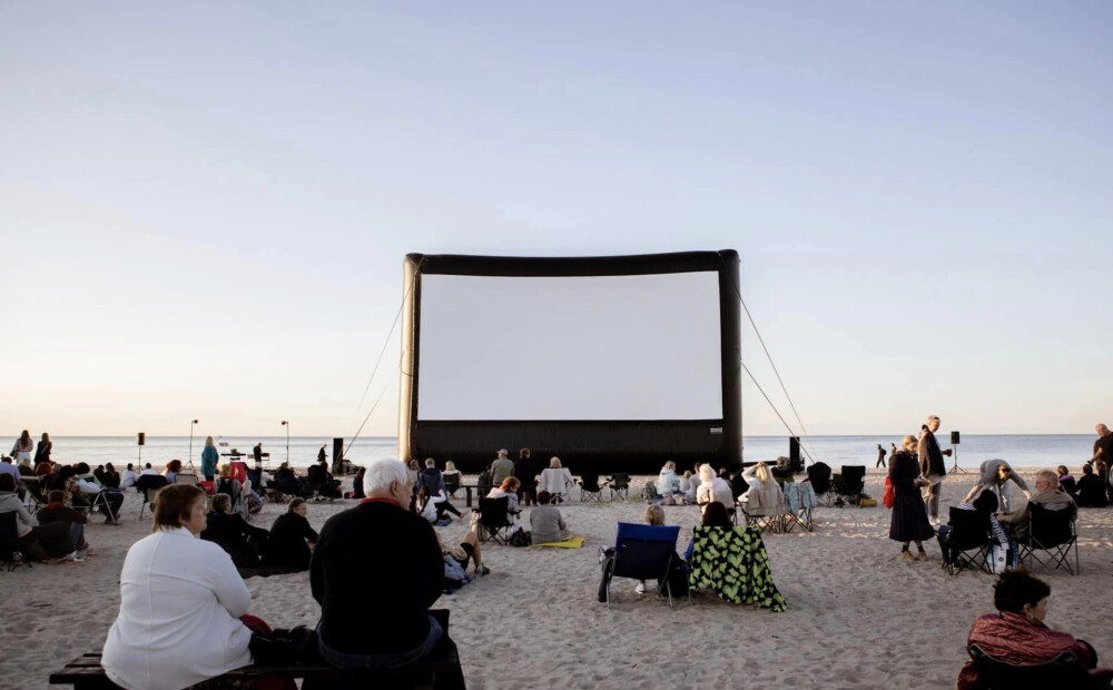 Rojā varēs skatīt brīvdabas kino un tikties ar filmu veidotājiem