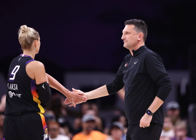 Laksai mazākais spēles laiks WNBA karjerā un zaudējums pret Porziņģa pilsētas dāmām