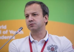 Бывший вице-премьер России прилетел в Юрмалу на шахматный турнир - законно ли это?