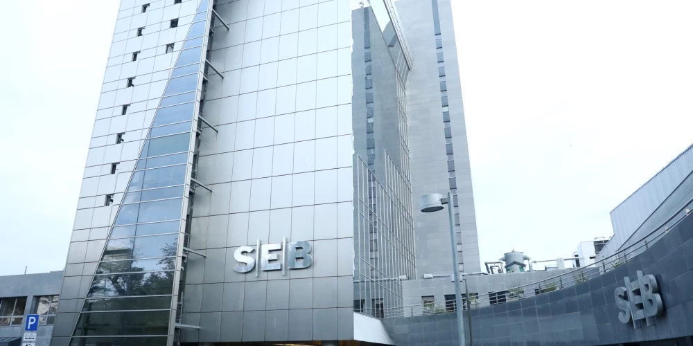 "SEB bankas" galvenā ēka Valdlaučos.