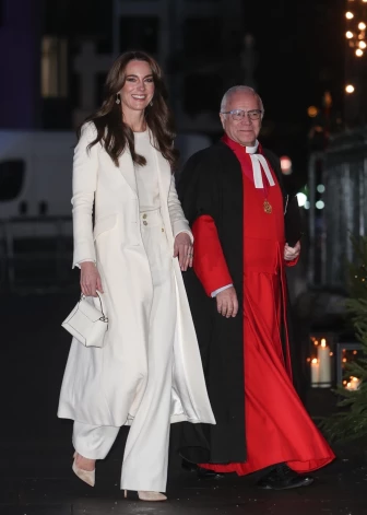 Princese Ketrīna 2023. gada decembrī, apmeklēja Ziemassvētku koncertu “Together At Christmas” Vestminsteras abatijā Londonā.