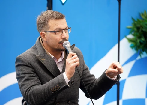 Siguldas Valsts ģimnāzijas direktors Rūdolfs Kalvāns.