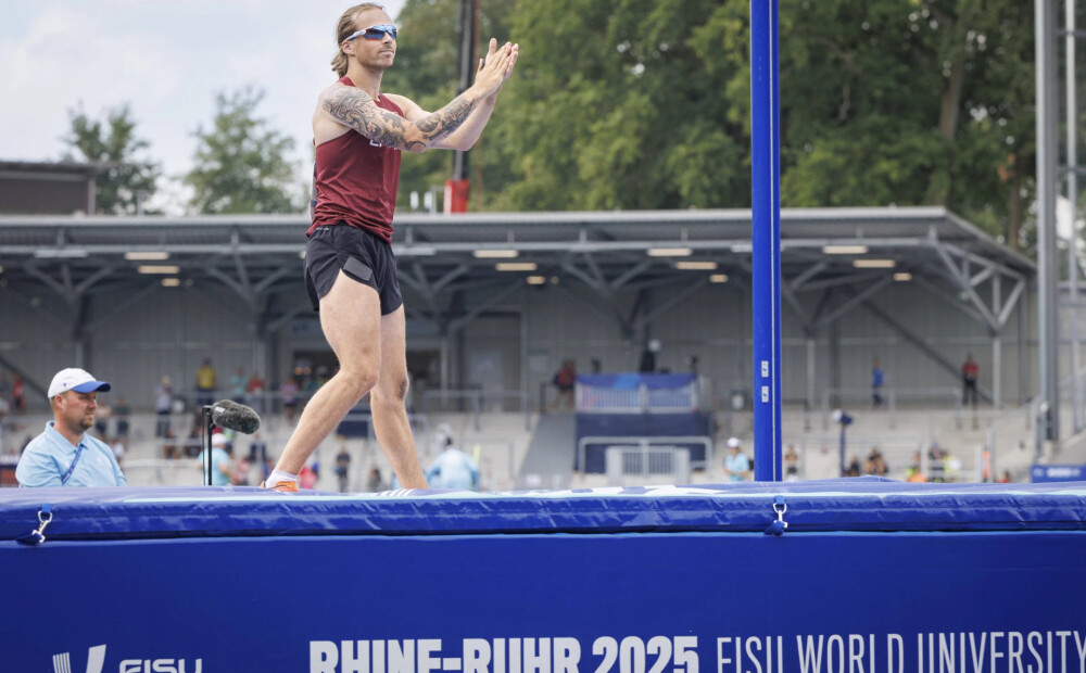 Kreišs ar pamatīgu drāmu sasniedz Universiādes finālu; Jansone pārliecinoša augstlēkšanā