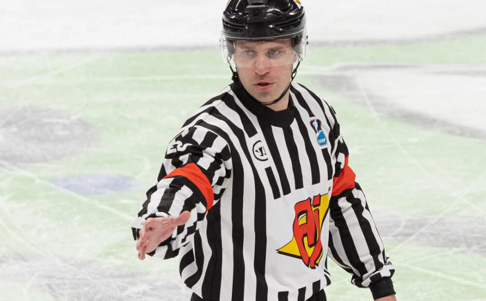 Andris Ansons būs viens no tiesnešiem 2026.gada olimpisko spēļu hokeja turnīrā Milānā