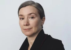 Krievijā aizmuguriski apcietina politoloģi Jekaterinu Šuļmanu, kura valsti pameta pēc invāzijas Ukrainā
