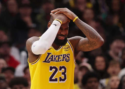 NBA zvaigznes Lebrona Džeimsa advokāti draud ar tiesas prāvu pret mākslīgā intelekta uzņēmumu par video veidošanu.