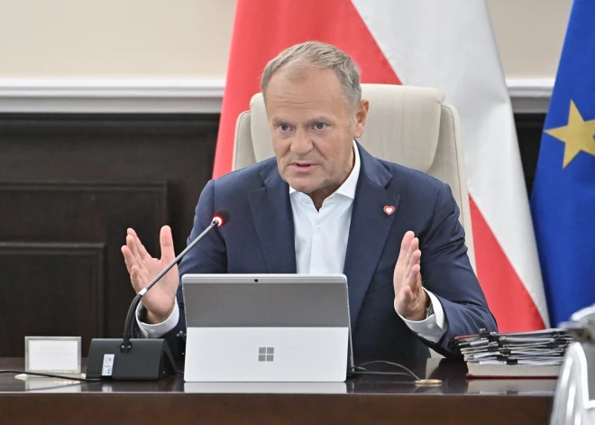 Tusks: Eiropai līdz 2027. gadam jābūt gatavai karam ar Krieviju