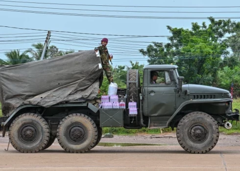 Боевые действия расширяются.