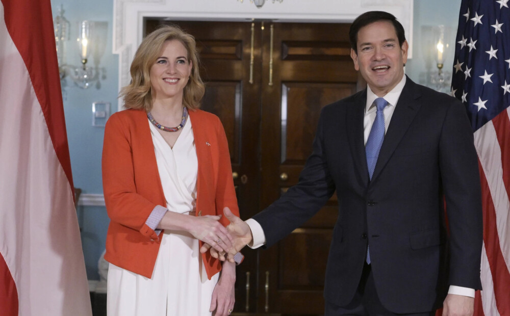 Austrija apsver iespēju iestāties NATO