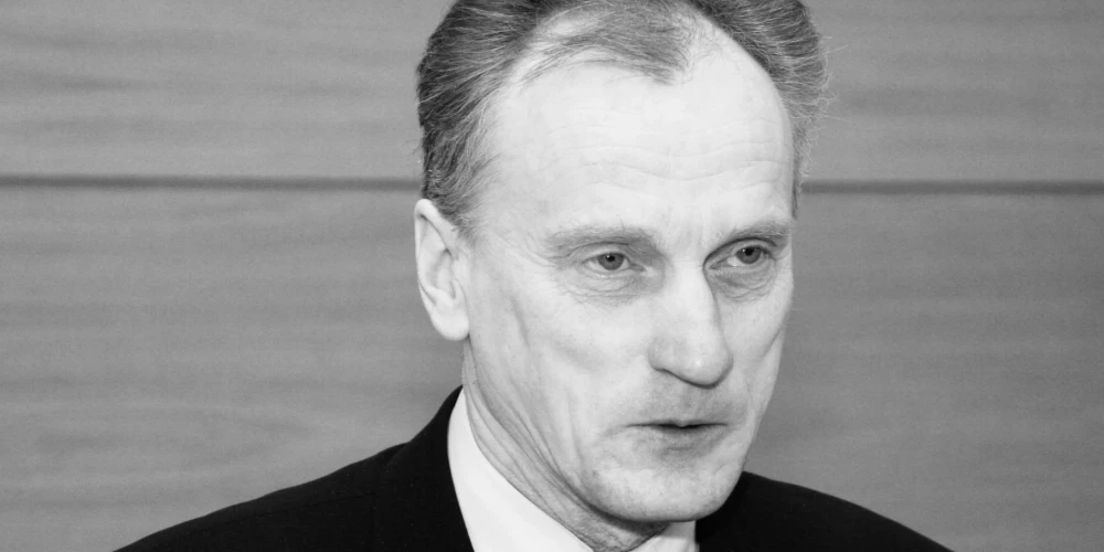 Miris kādreizējais Rīgas pilsētas izpilddirektors Māris Tralmaks. 