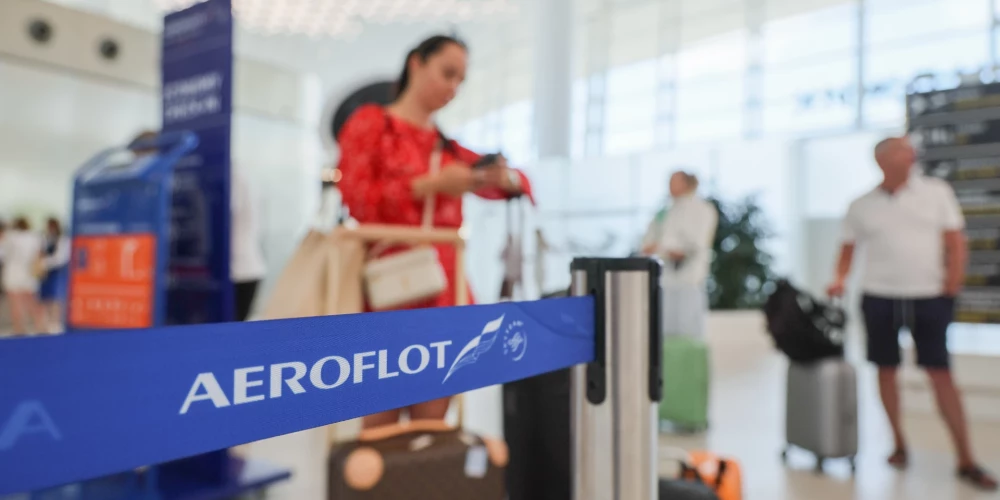 Hakeri uzlauzuši "Aeroflot" sistēmas, teju 50 reisi atcelti. 