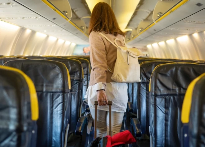 Никогда их не берите: эксперты назвали самые плохие места в самолете