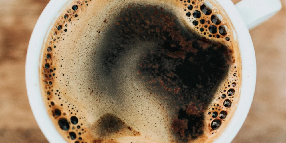 Kafijas tase (foto: unsplash.com)