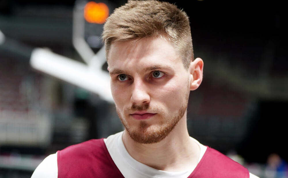 Artūrs Kurucs pastāsta, kā pārdzīvojis netikšanu izlasē Parīzes olimpisko spēļu kvalifikācijas turnīrā