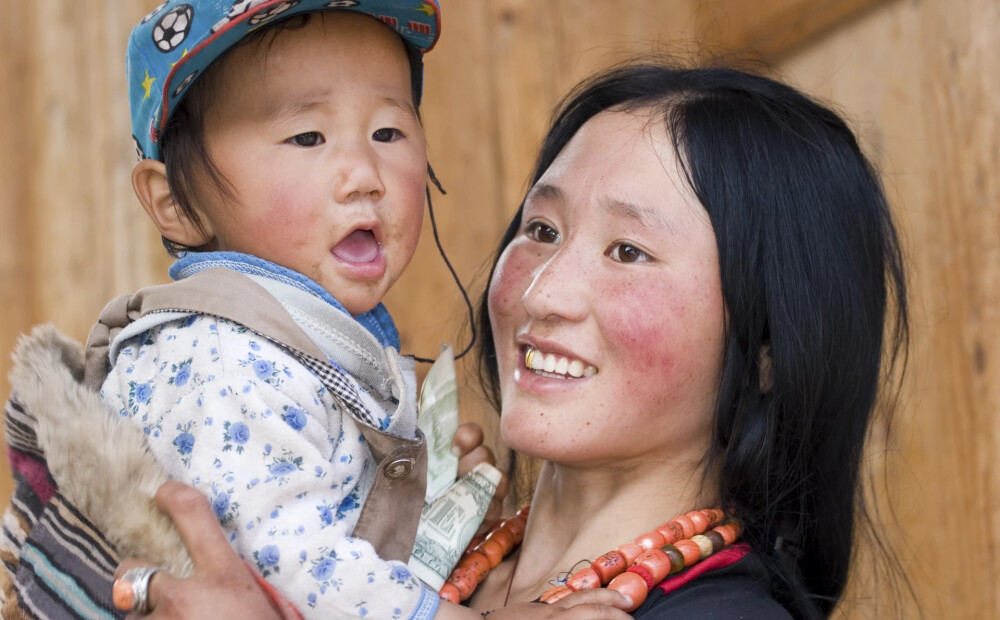 Lai veicinātu dzimstību, Ķīna grasās subsidēt bērnu audzināšanu