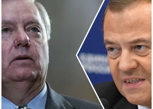 Lindsijs Greiems un Dmitrijs Medvedevs (foto: Scanpix / AFP / Vidapress / Kommersant; kolāža: jauns.lv)