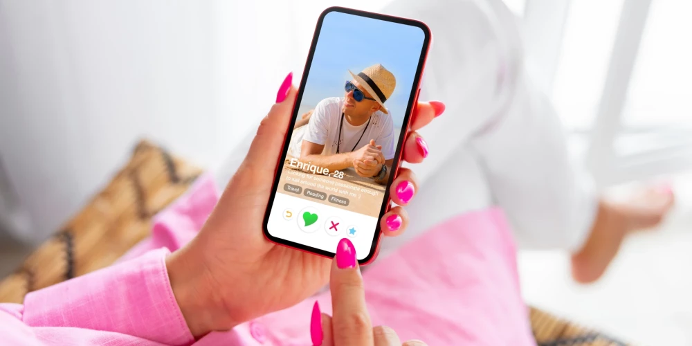Ne visam, ko kāds stāsta par sevi “tinderī”, var uzreiz ticēt.