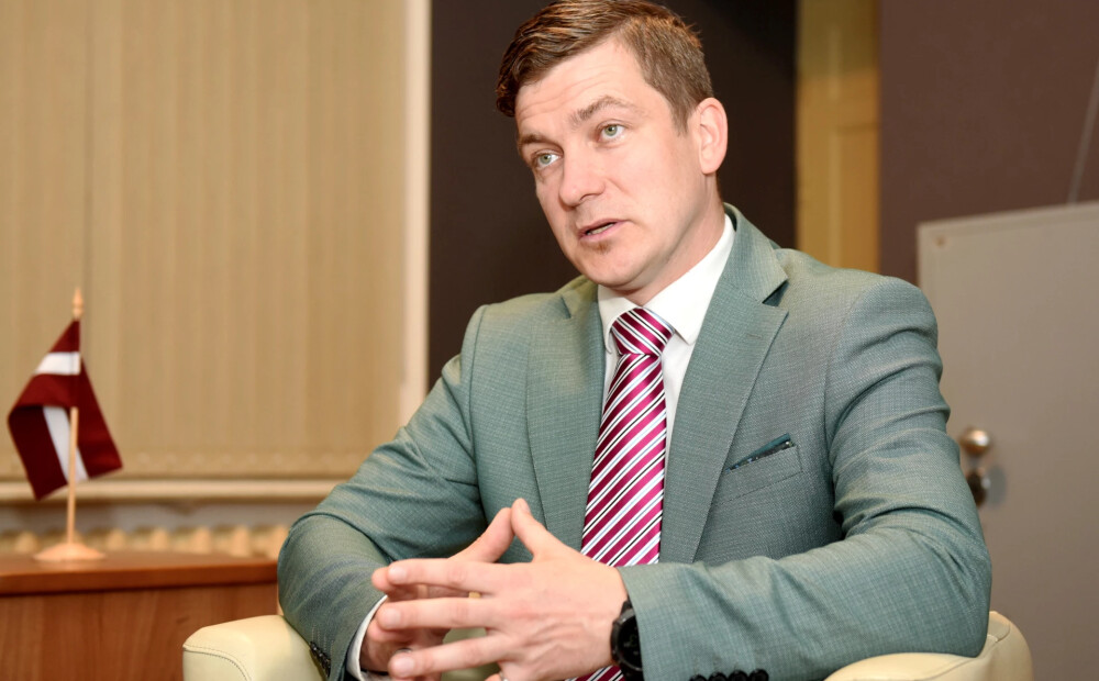 CVK priekšsēdētāja amatā stājas Zviedris