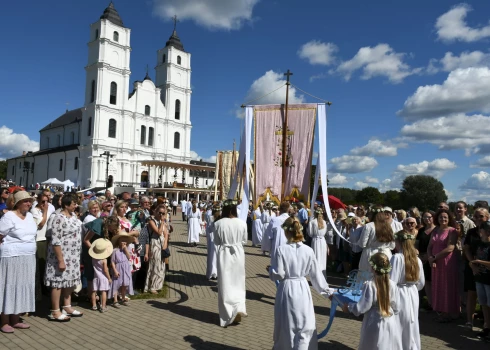 Lielajiem Aglonas Dievmātes svētkiem gatavojas arī Aglonas viesnīcnieki, ceļot naktsmītņu cenas.