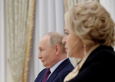 ES delegācijas parāda attieksmi pret Šveices uzaicināto Putina propagandas ruporu Matvijenko, kas stāstīja par "briesmīgo Ukrainu" un "miermīlīgo Krieviju"