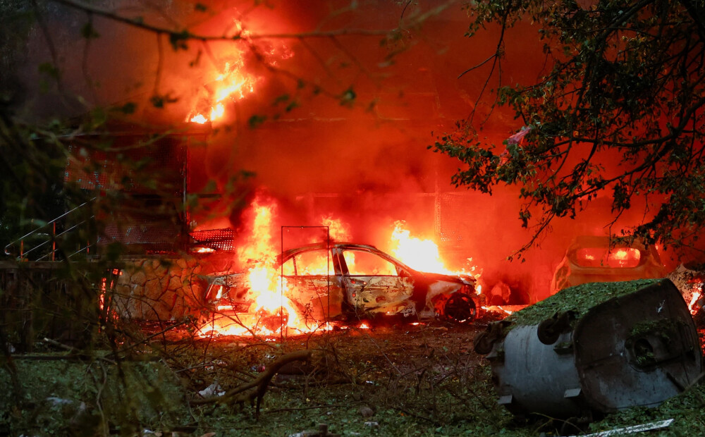 Liesmas ieskauj Kijivu: Krievijas dronu uzbrukumā nogalināts viens cilvēks, cietuši 43