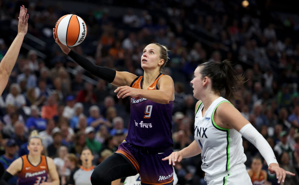 Kitija Laksa paliek bez punktiem, "Mercury" piedzīvo zaudējumu pret "Fever"