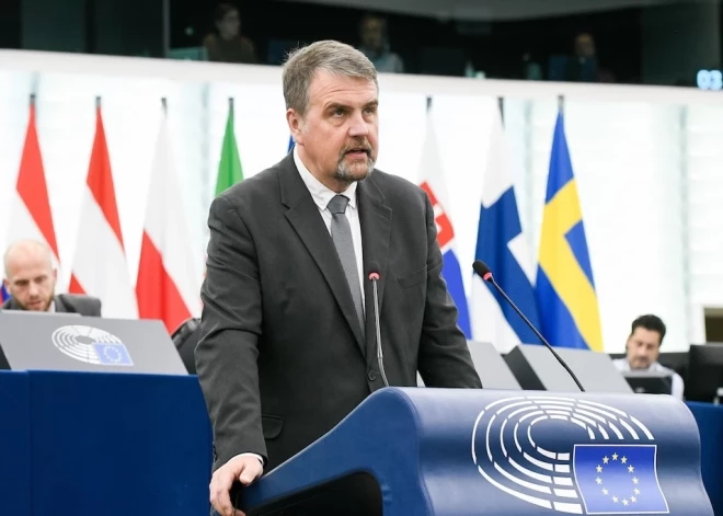 EP deputāts Ijabs: Eiropas Komisija plāno lielāku vērību pievērst ar aizsardzību un konkurētspēju saistītajiem izdevumiem