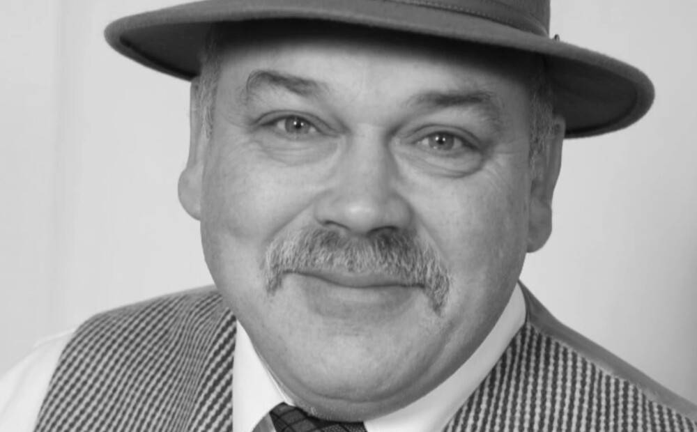 Miris Liepājas teātra aktieris Ivars Krastiņš