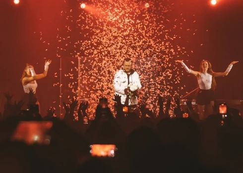 Группа A-Europa была создана в 1999 году Артуром Дубоксом и практически сразу завоевала симпатии публики, начав активную гастрольную деятельность.