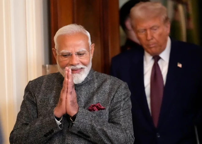 Trampa stingrā dūre dod rezultātus? Indija esot ierobežojusi Krievijas naftas iepirkšanu