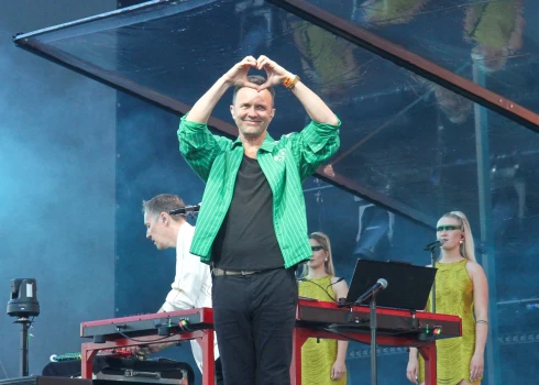 Jelgavas populārākās muzikālās apvienības vokālists Renārs Kaupers jau šogad iesoļos opja statusā.