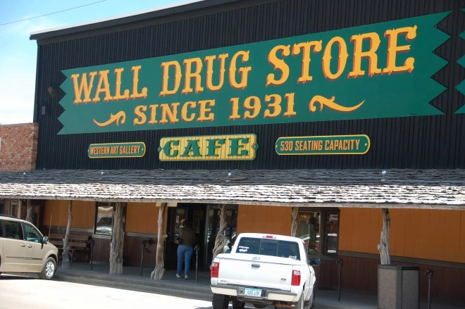"Wall Drug" Dienviddakotā.