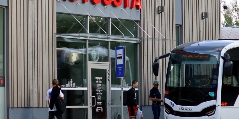 Alūksnes autoosta.