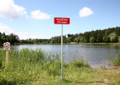 Воздух остыл - и вода тоже! Только в озере Бабелитис пока еще комфортно купаться