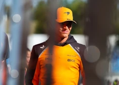 Lando Noriss visātrākais Ungārijas "Grand Prix" pirmajos treniņbraucienos, čempions Verstapens tālu astē
