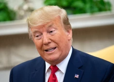 Bloomberg: ФБР скрыло имя Трампа в документах по делу Эпштейна