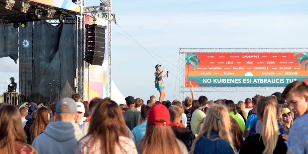Сегодня в Лиепае продолжается популярный пляжный фестиваль Summer Sound.
